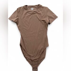 SKIMS Brown Short Sleeve Bodysuit